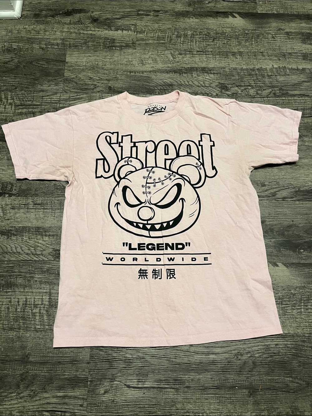 Street Legend Worldwide Graphic Tee in Light Pink